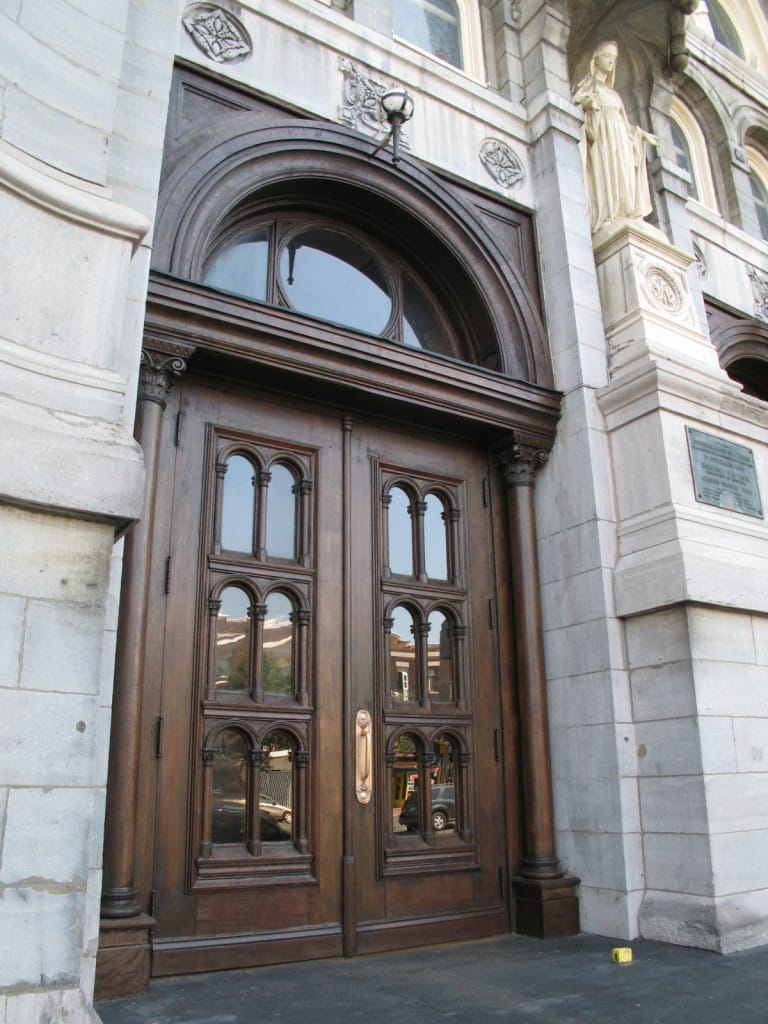 Travaux de rénovation, décapage et teinture Travaux de rénovation, décapage et teinture