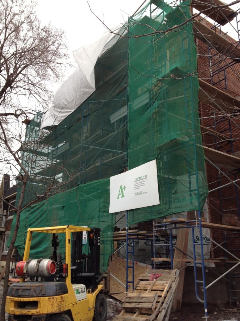 Détail maçonnerie restaurée 6plex Pie-IX