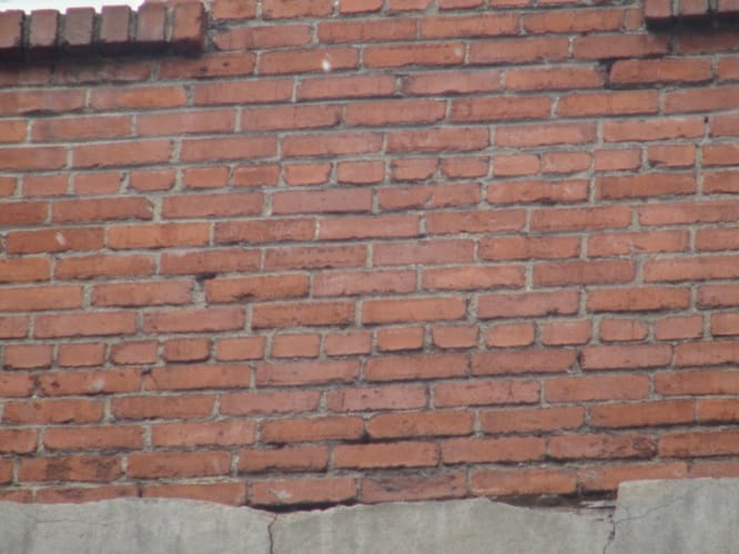 Travaux de restauration de maçonnerie, ventre de boeuf, rejointoiement, briques pierre naturelles,