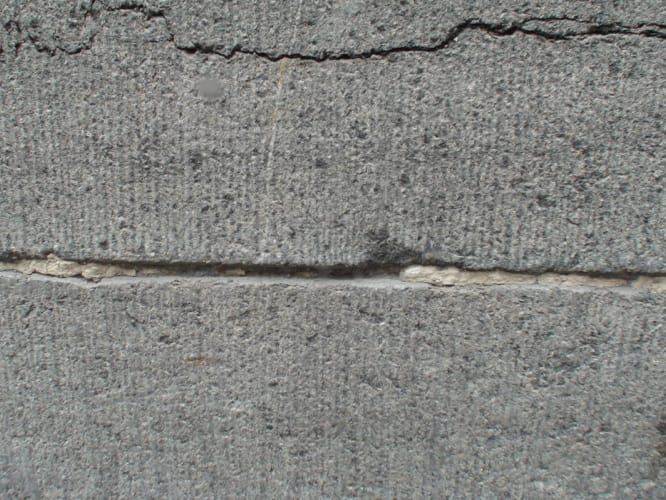 Travaux de restauration de maçonnerie, ventre de boeuf, rejointoiement, briques pierre naturelles,