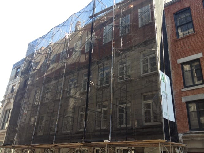 Travaux de restauration de maçonnerie, ventre de boeuf, rejointoiement, briques pierre naturelles,