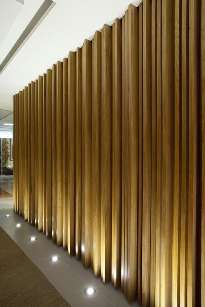 Détail architectural bureau commercial