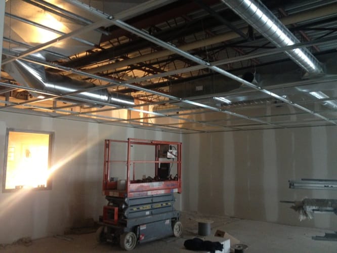 Travaux de systèmes intérieurs, gestion de projet, design, rénovation générale commerciale