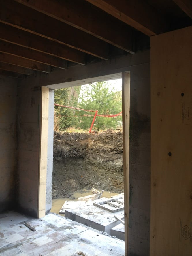 Installation drain fondation - gestion eau souterraine