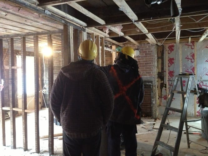 Rez-de-chaussée restructuré - rénovation St-Henri