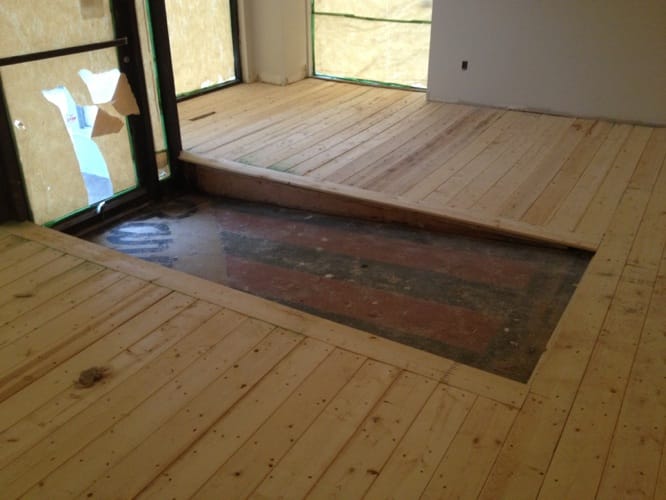 Détails de la construction - Ébenisterie Café Bloom