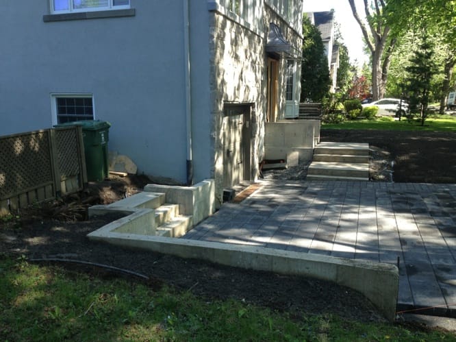 Aménagement extérieur complet - Résidence Thornton