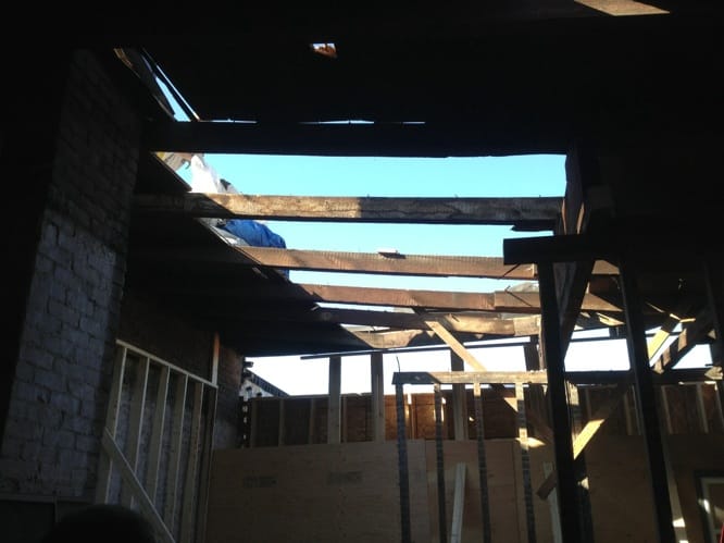 Giclage uréthane isolation thermique toiture