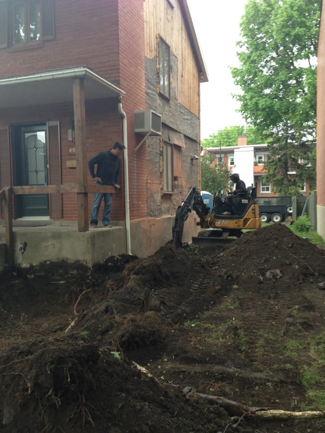 Retrait façade latérale agrandissement résidentiel