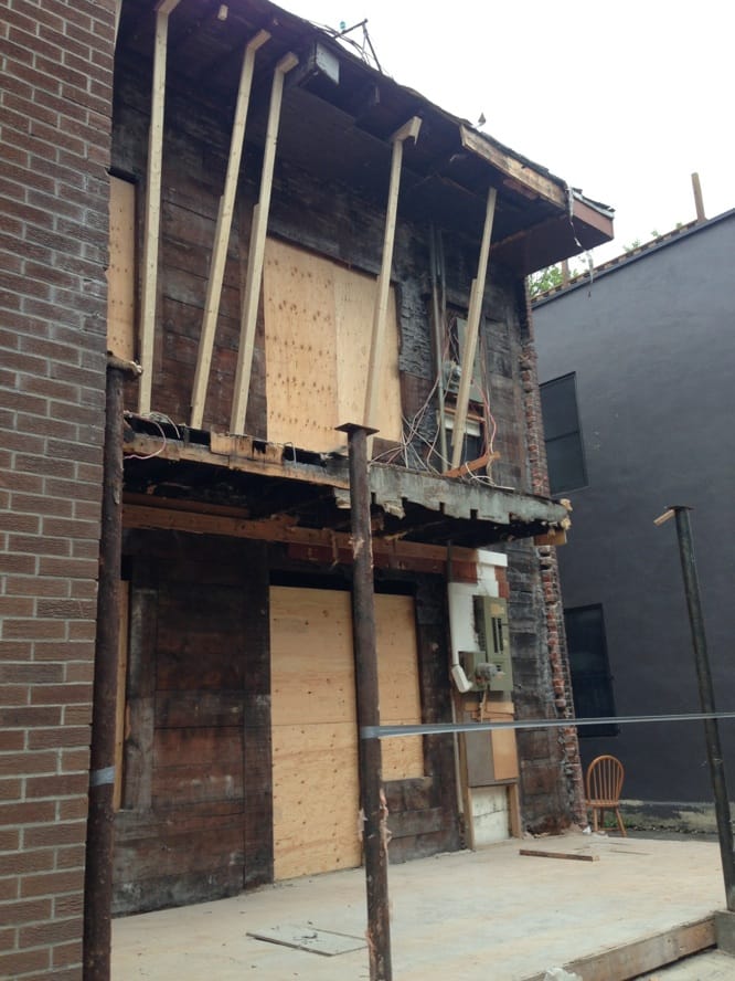 Excavation périmètre fondations maison agrandissement