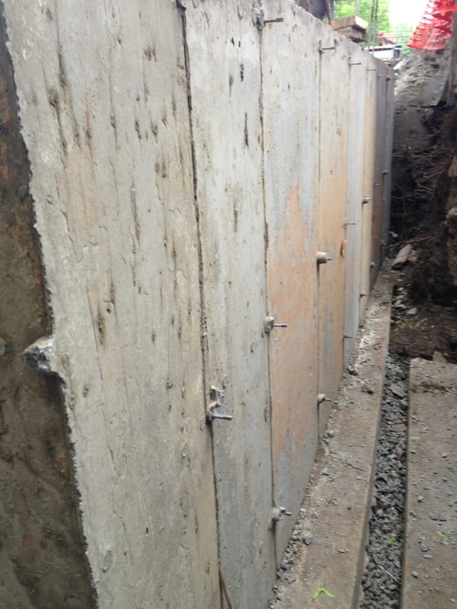 Décoffrage et imperméabilisation murs fondation – rénovation agrandissement