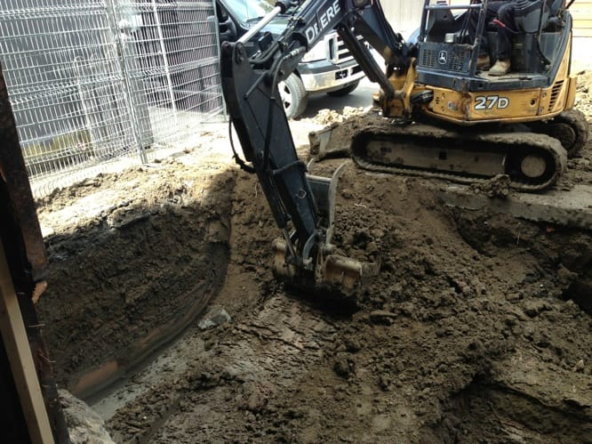 Coffrage béton fondation agrandissement résidentiel