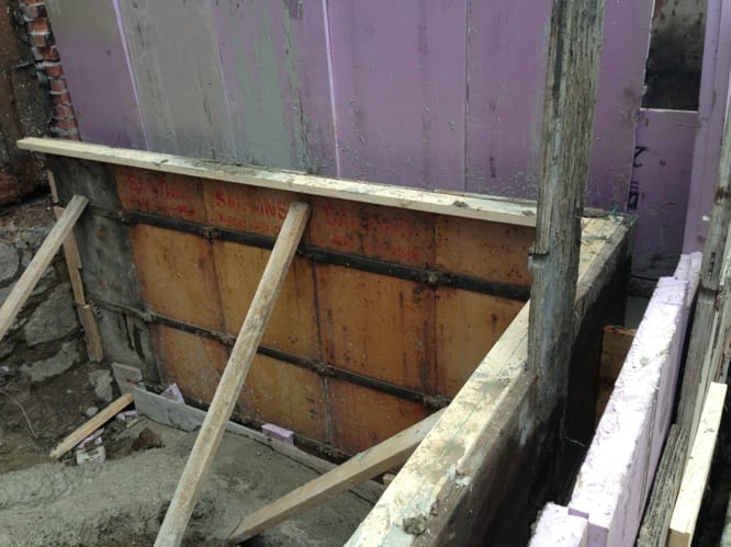 Inspection fondation béton coulé