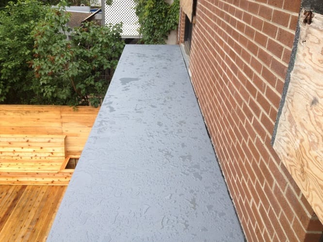 Finitions terrasse cèdre Villeray avancement