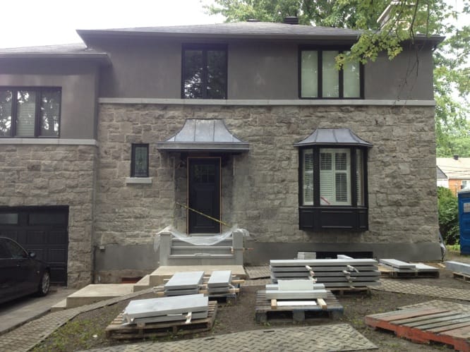 Travaux paysagement pierre naturelle Résidence Thornton