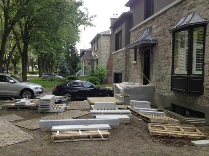 Installation pavé uni Résidence Thornton Montréal