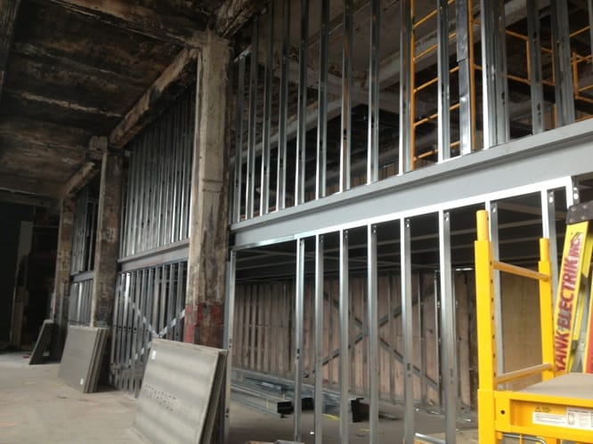 Installation des conduits et plomberie