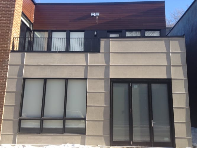 Facade rénovée avec revêtement fibrociment