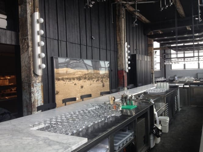 Rénovation commerciale - Détail aménagement intérieur Restaurant Le Serpent