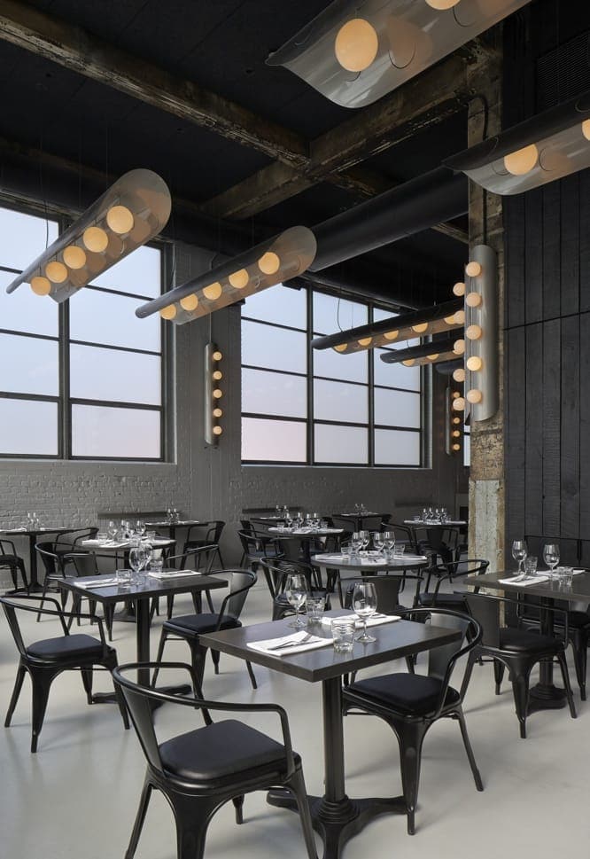 Design intérieur restaurant Le Serpent, détail de la rénovation commerciale Montréal