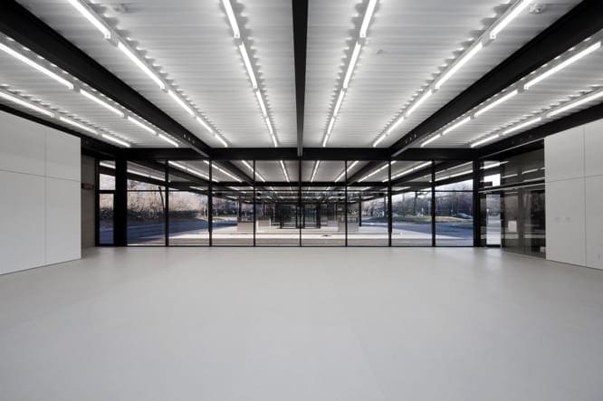 Détail fenestration - Projet rénovation immobilier commercial Montréal