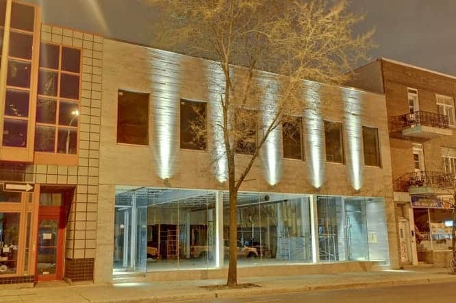 Façade moderne pierre et verre - Projet Commerco finalisé