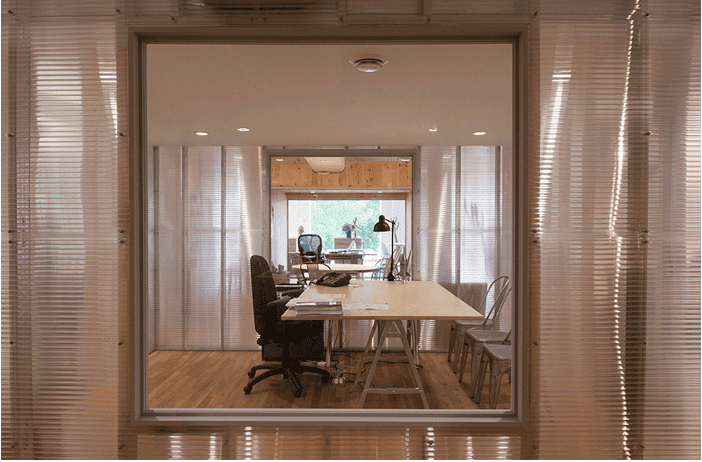 Mobilier bureau design intérieur Québec