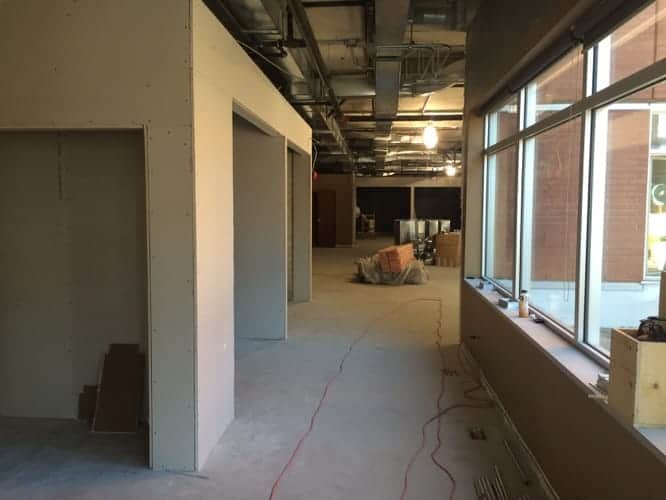 Phase de construction - Rénovation commerciale à Montréal