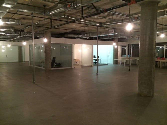 Espace de travail rénovation commerciale OM Signal