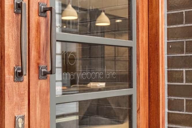 Local commercial québécois - Architecture et construction contemporaine