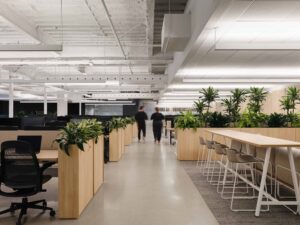 invoke-desk-aplus