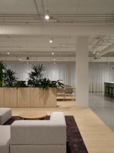 Ubisoft_A+_espace_bureau